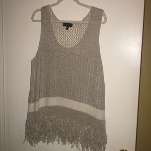 Sleeveless blouse